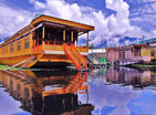© Copyright Robin Hood Group of Houseboat
